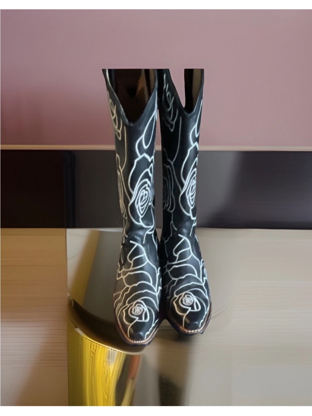 Twisted X Black and White Rose Western Heeled Boots for Women - Picture 2 of 2